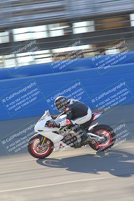 media/Nov-26-2022-Fastrack Riders (Sat) [[b001e85eef]]/Level 3/Session 1 Front Straight/